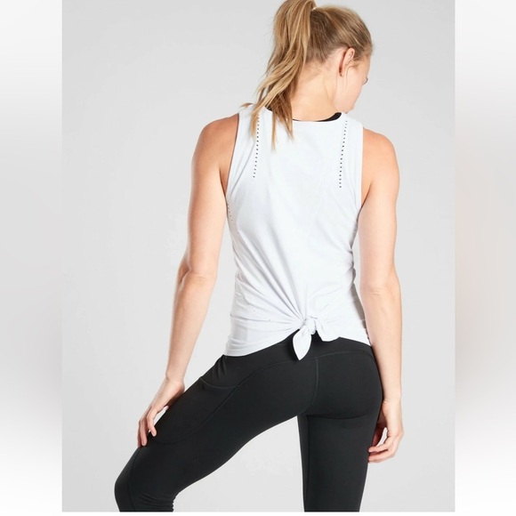 Athleta Size XXS Foothill Seamless Nylon Stretch Split Back  Tank White Set Of 2 - Picture 1 of 11